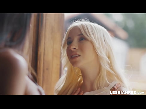 ❤️ Tüdruk tuleb paar kuud hiljem koju ja jõuab sööma oma kasuema tussu ❤️❌ Kaunis porno at et.hentai-menu.ru ❌️